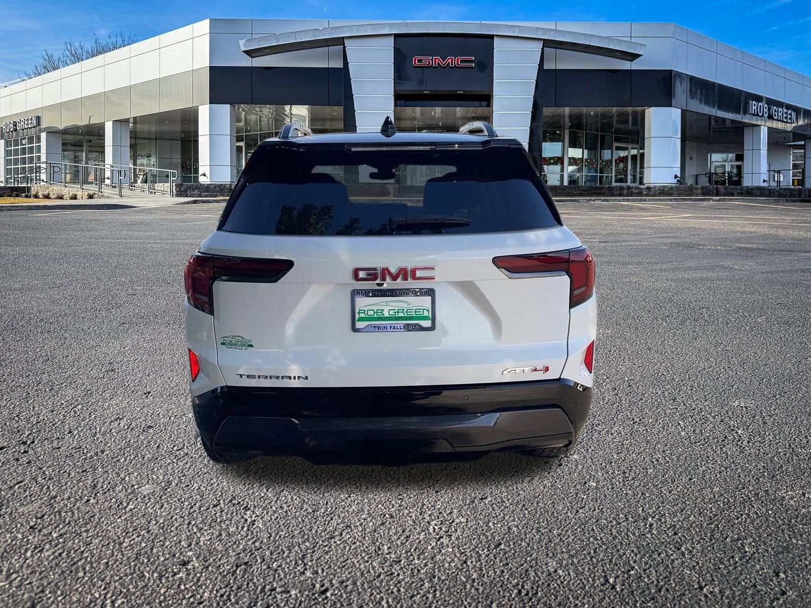 2026 GMC Terrain AT4