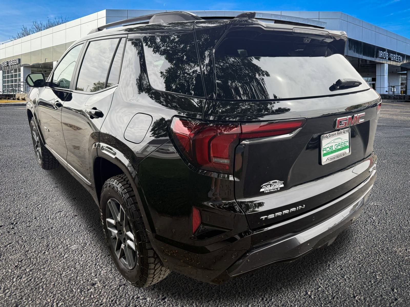 2026 GMC Terrain AT4