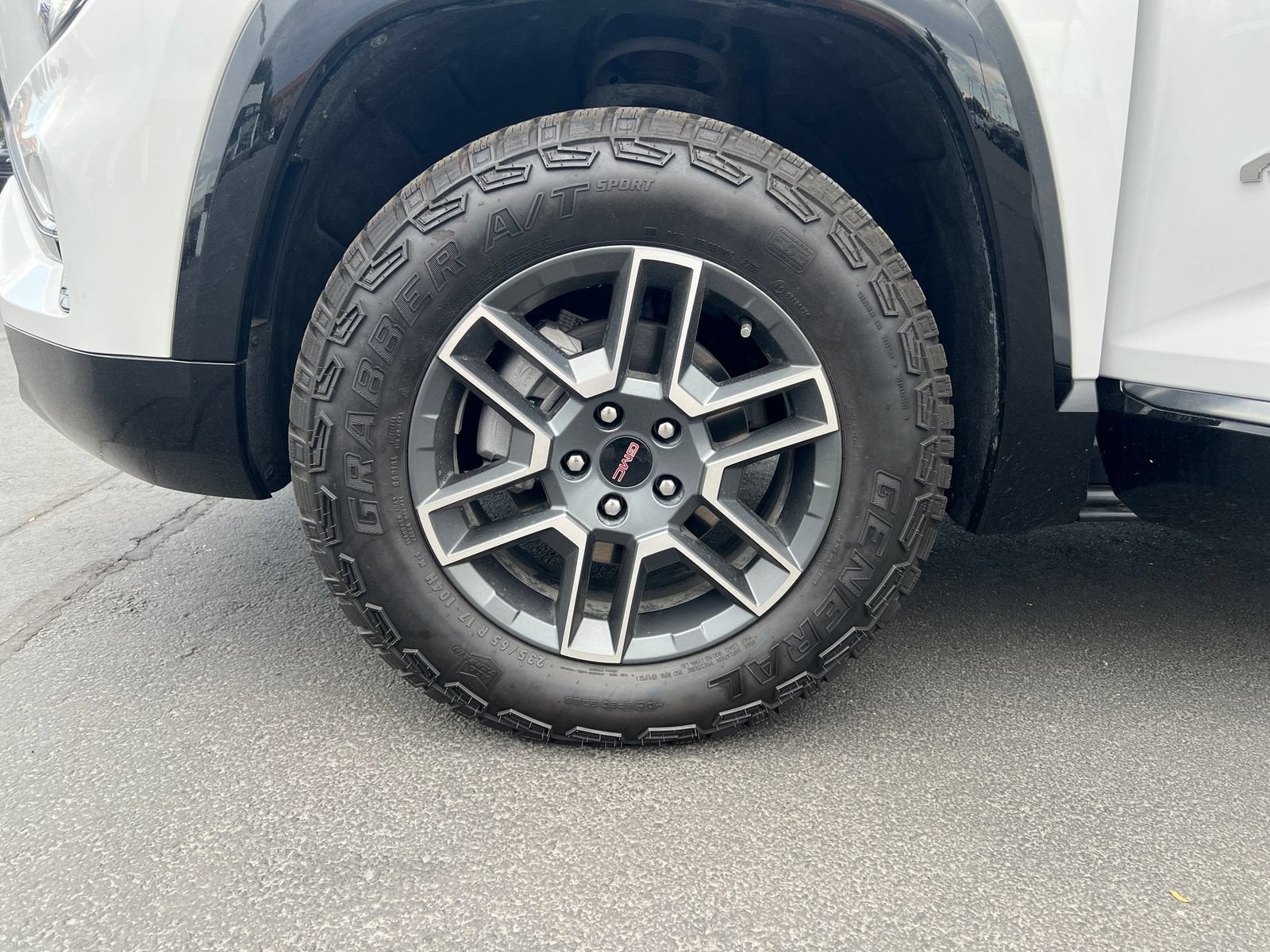 2026 GMC Terrain AT4