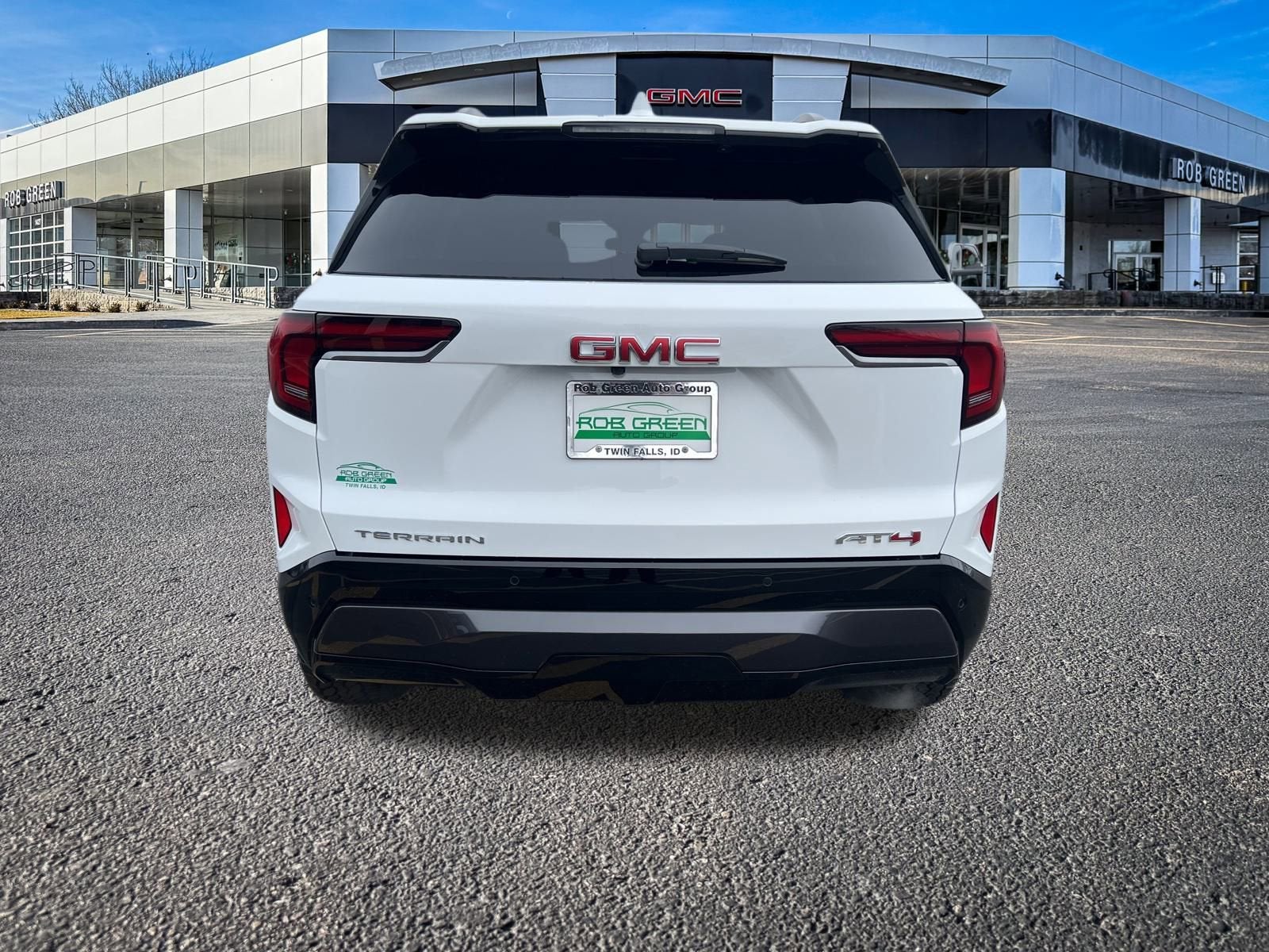 2026 GMC Terrain AT4