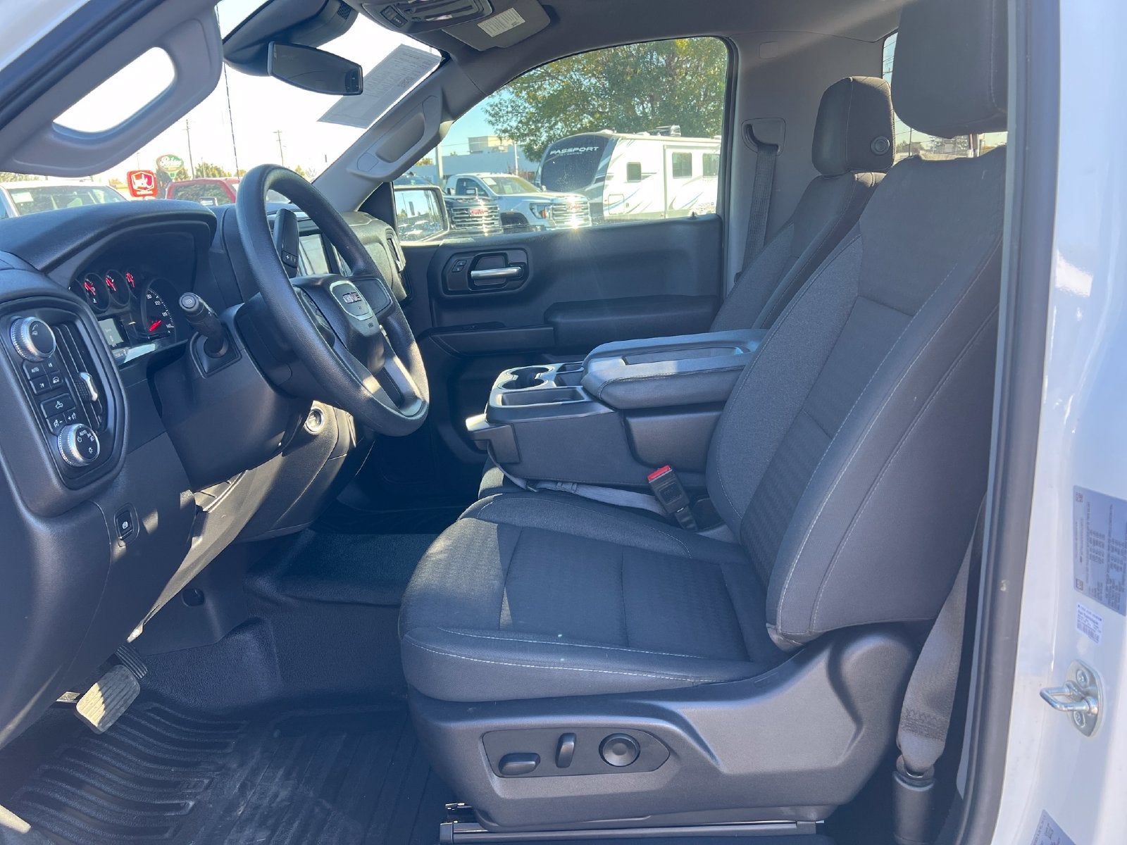 2025 GMC Sierra 1500 Pro - Photo 10