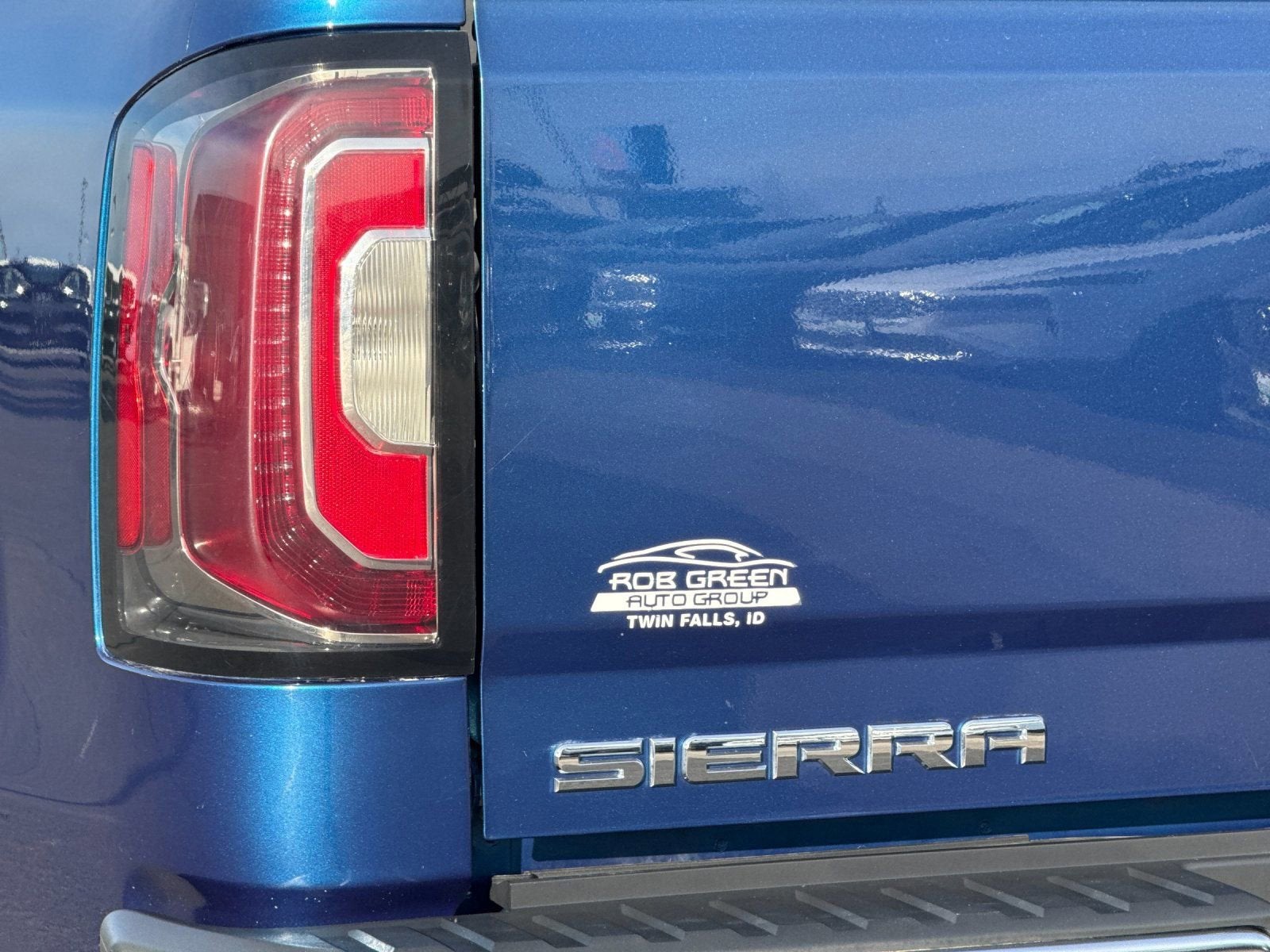 2018 GMC Sierra 1500 SLT