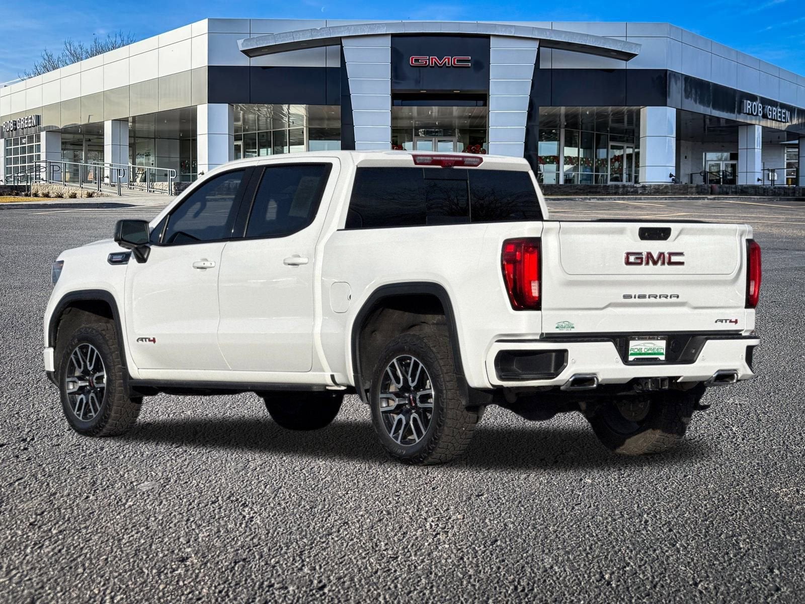 2025 GMC Sierra 1500 AT4