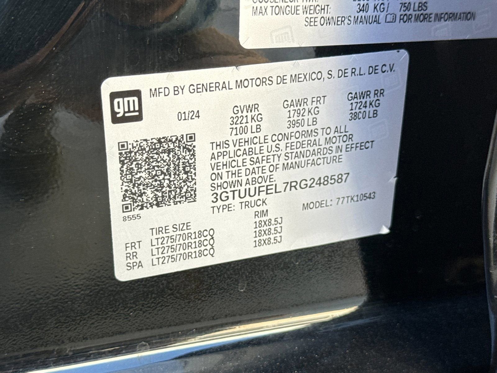 2024 GMC Sierra 1500 AT4X