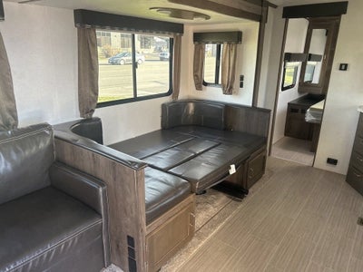 2020 KEYSTONE TRAVEL TRAILER Base