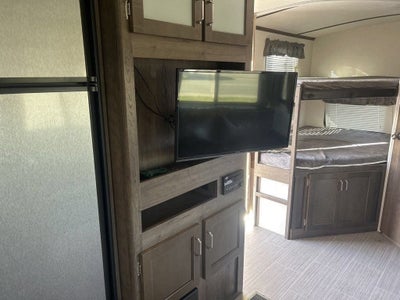 2020 KEYSTONE TRAVEL TRAILER Base