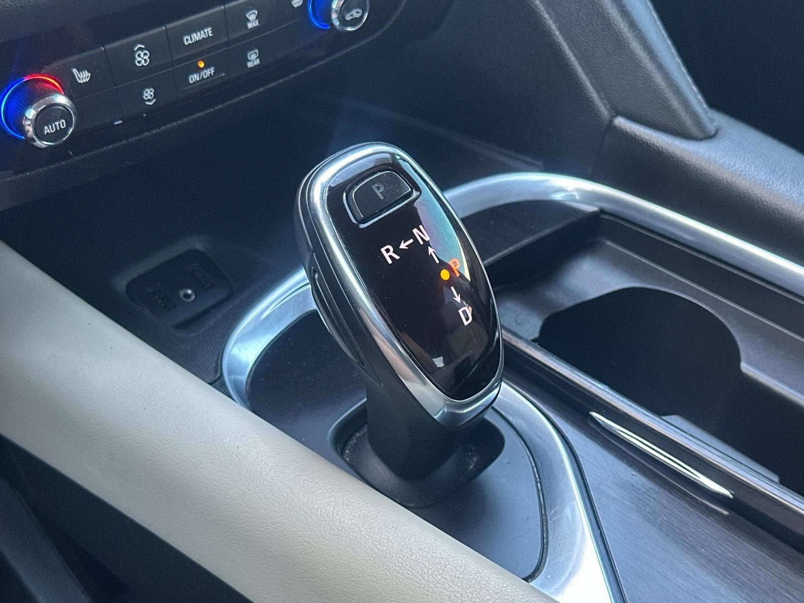2019 Buick Enclave Essence