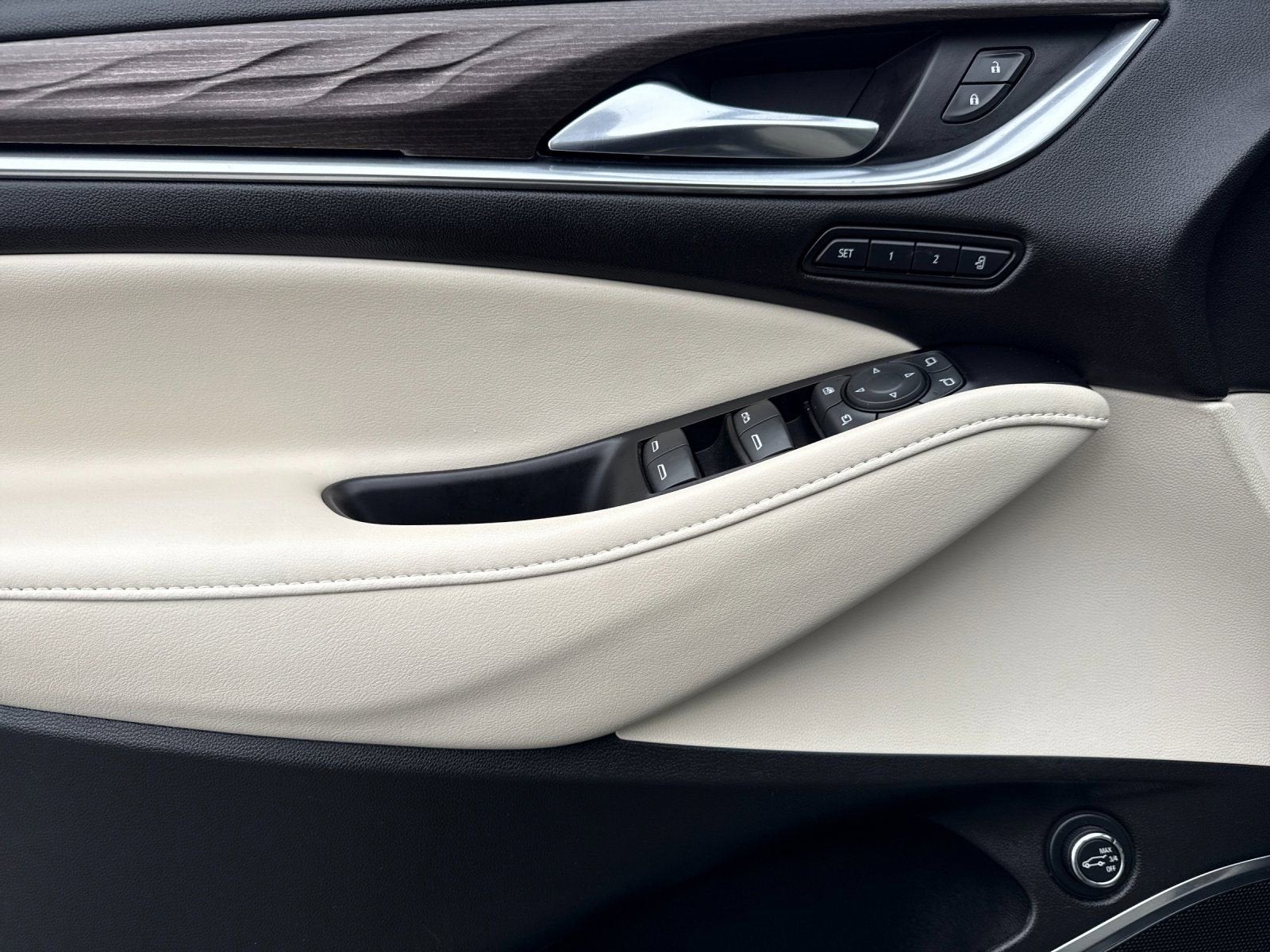 2023 Buick Enclave Avenir