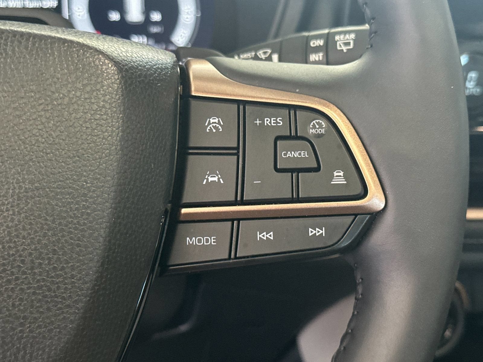 2025 Toyota Grand Highlander Platinum - Photo 29