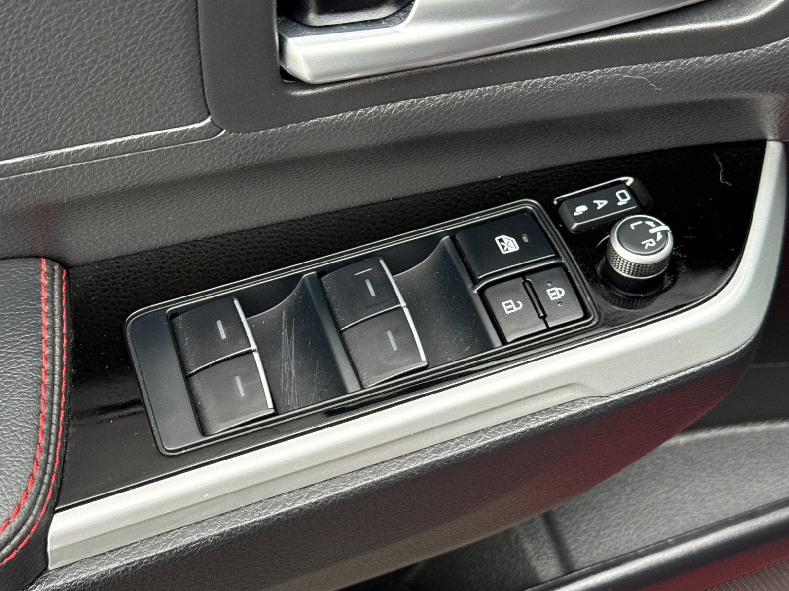 2025 Toyota Sienna XSE