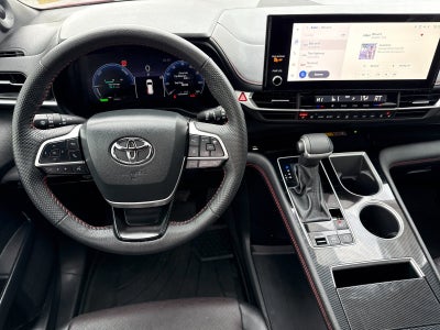 2025 Toyota Sienna XSE