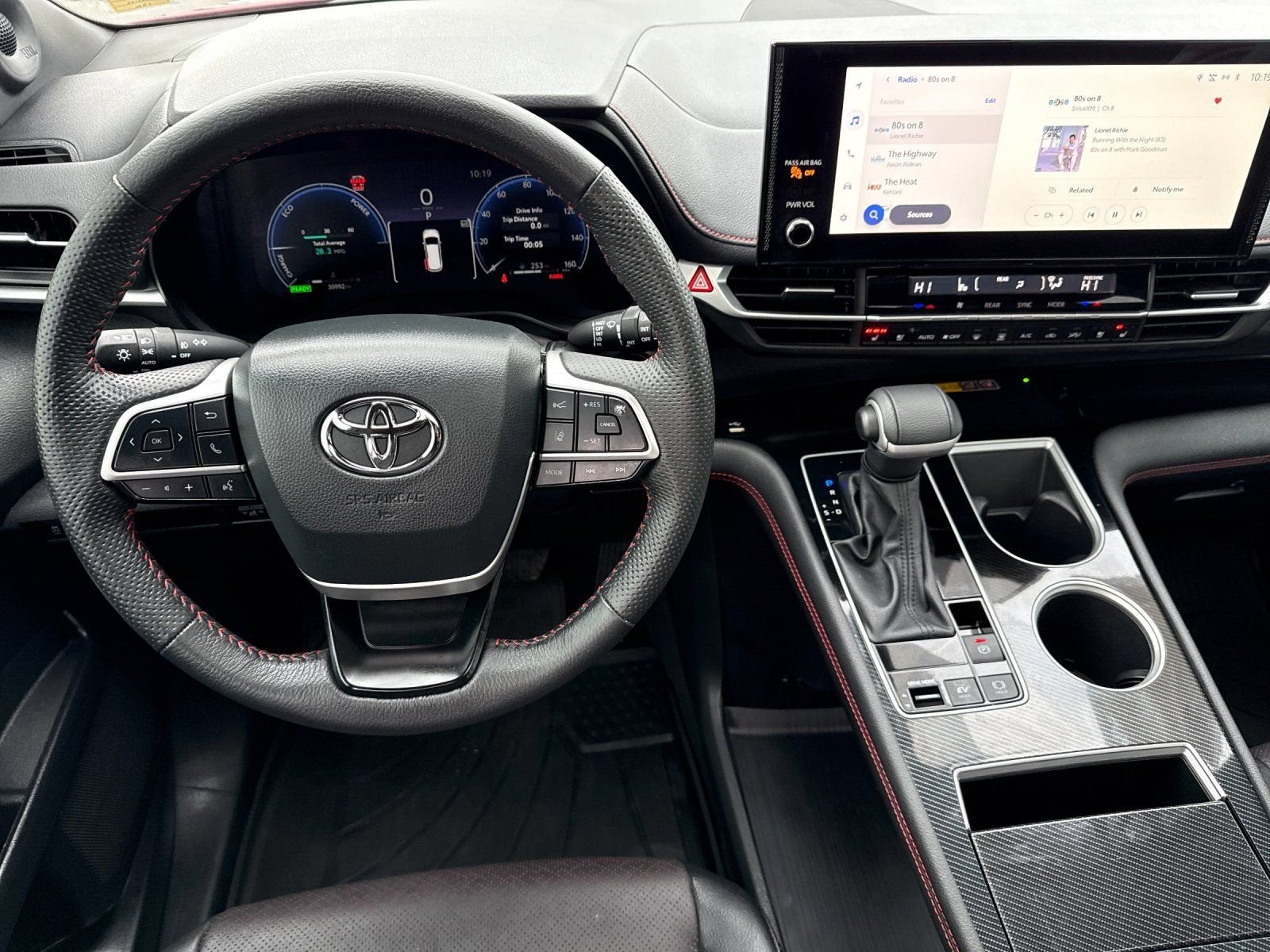 2025 Toyota Sienna XSE