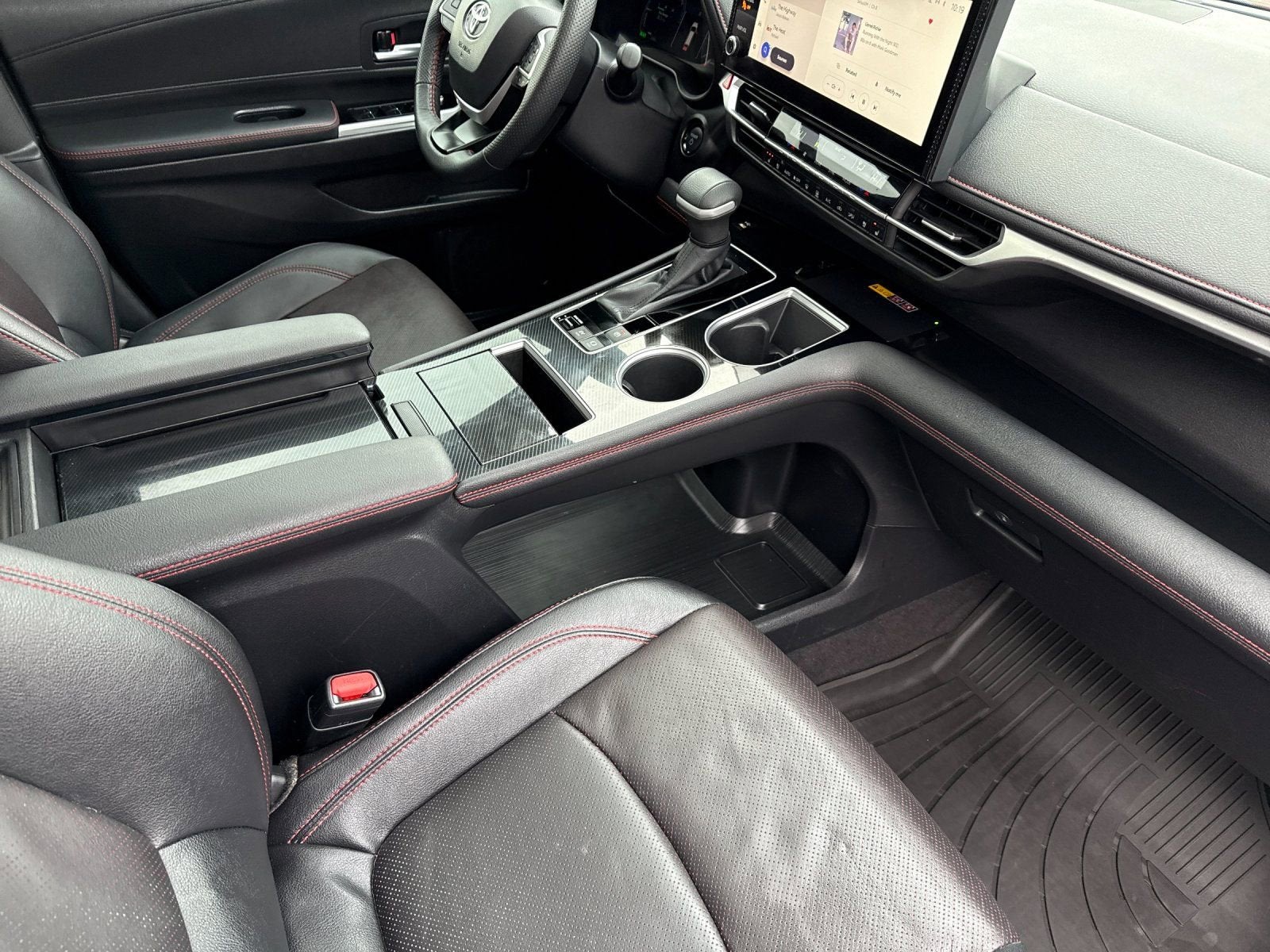 2025 Toyota Sienna XSE