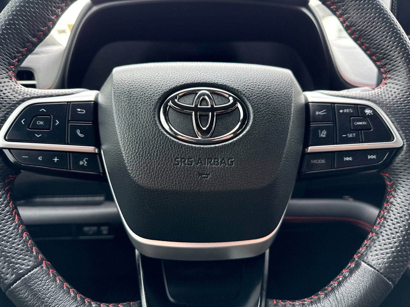 2025 Toyota Sienna XSE