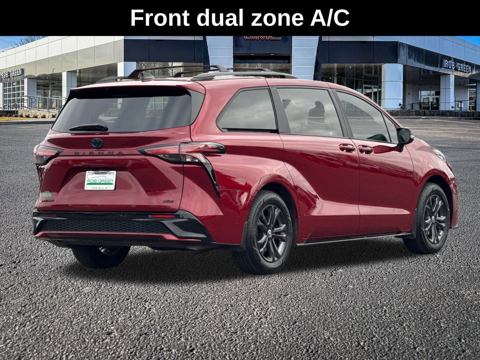 2025 Toyota Sienna XSE