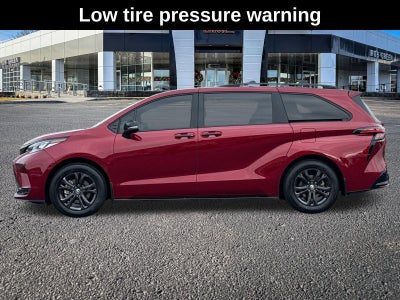 2025 Toyota Sienna XSE