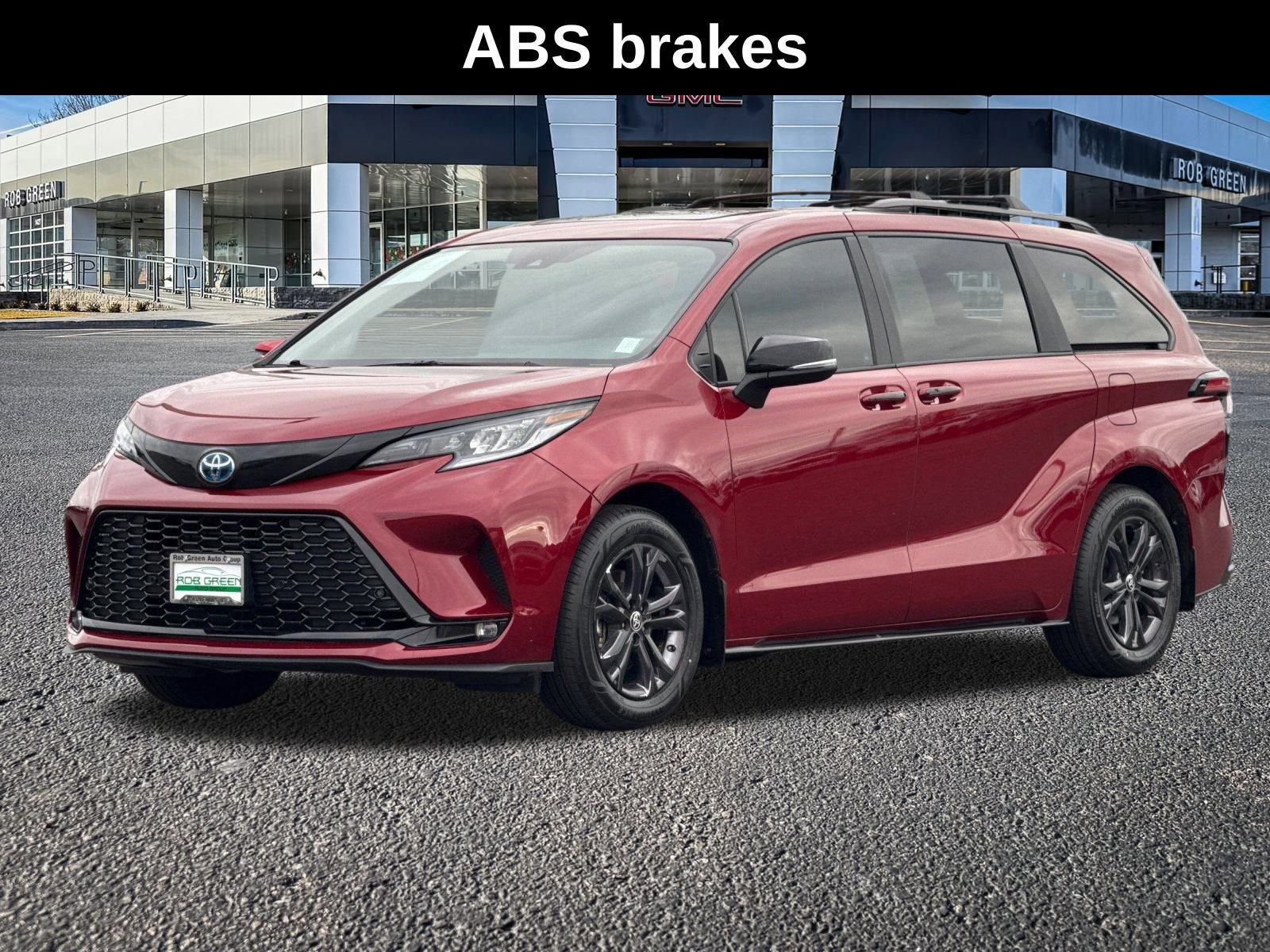 2025 Toyota Sienna XSE