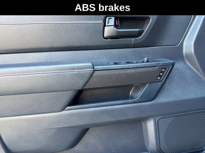 2024 Toyota Sequoia SR5