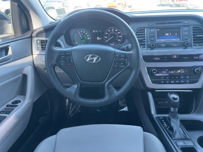 2016 Hyundai Sonata Hybrid SE