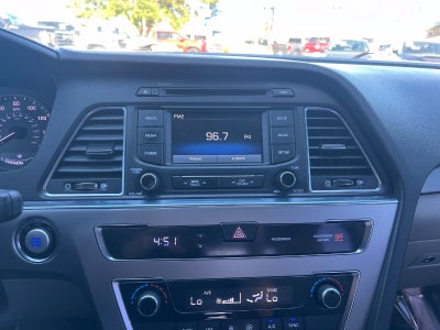 2016 Hyundai Sonata Hybrid SE