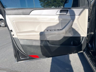 2016 Hyundai Sonata Hybrid SE