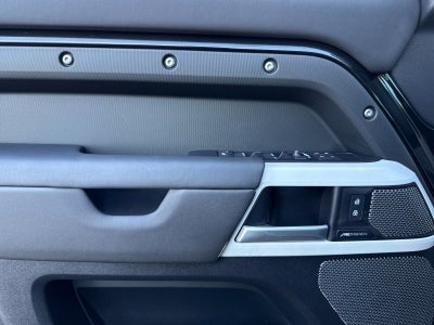 2024 Land Rover Defender S