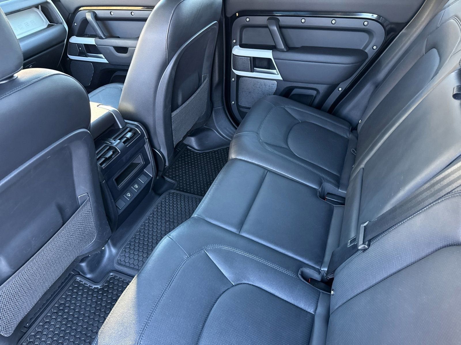 2024 Land Rover Defender S