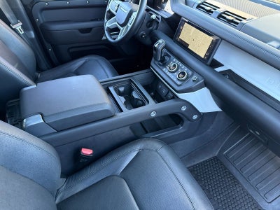 2024 Land Rover Defender S