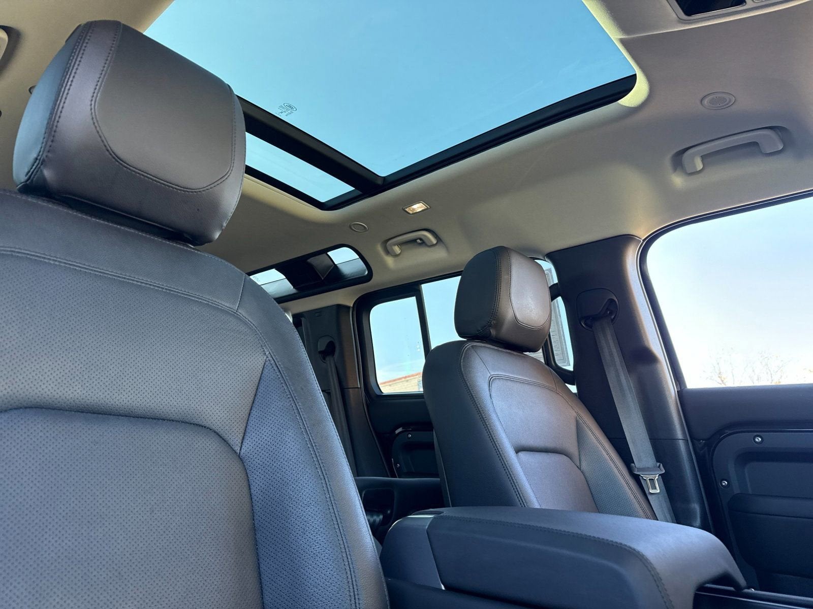 2024 Land Rover Defender S