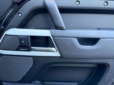 2024 Land Rover Defender S