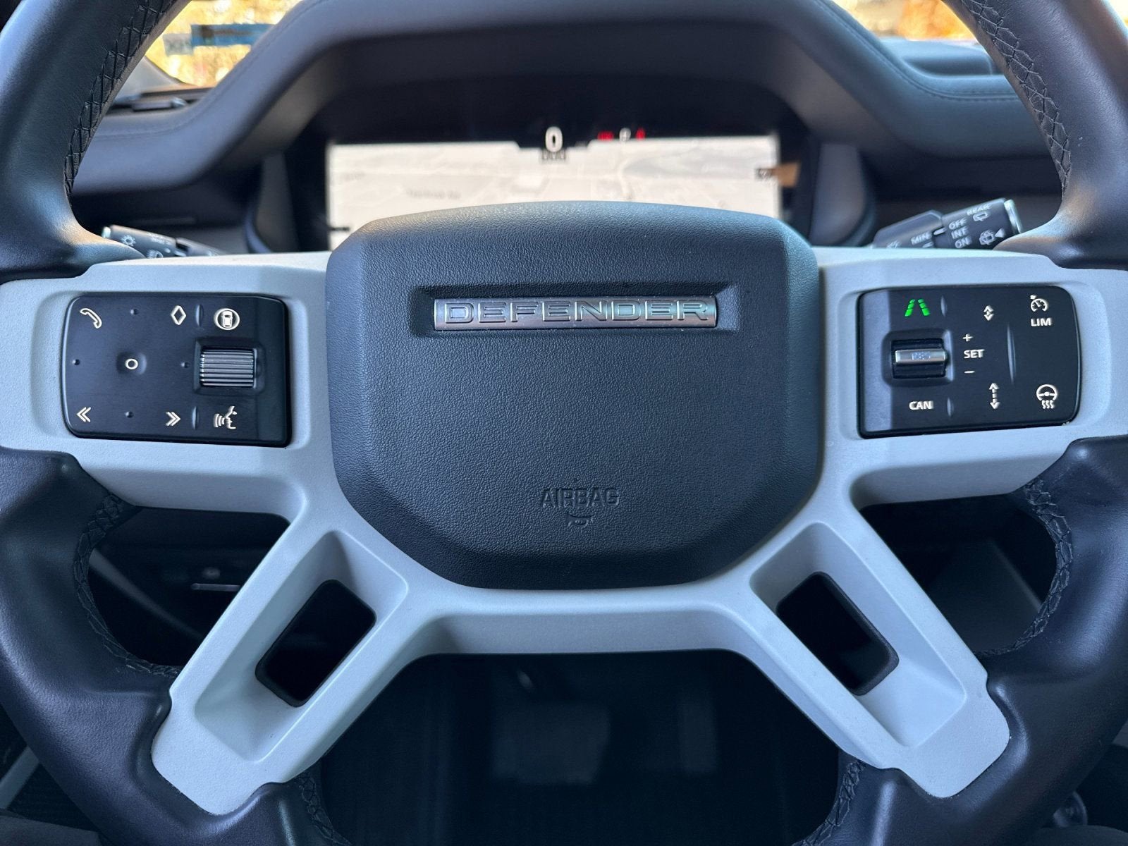 2024 Land Rover Defender S