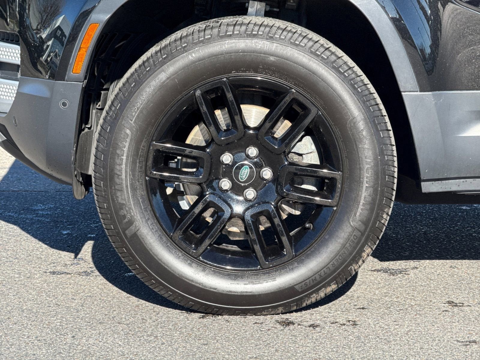 2024 Land Rover Defender S