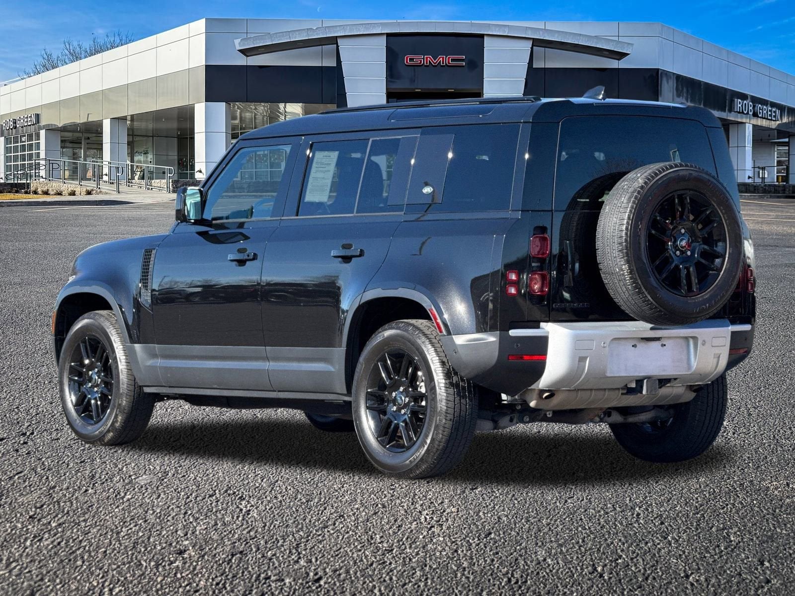 2024 Land Rover Defender S