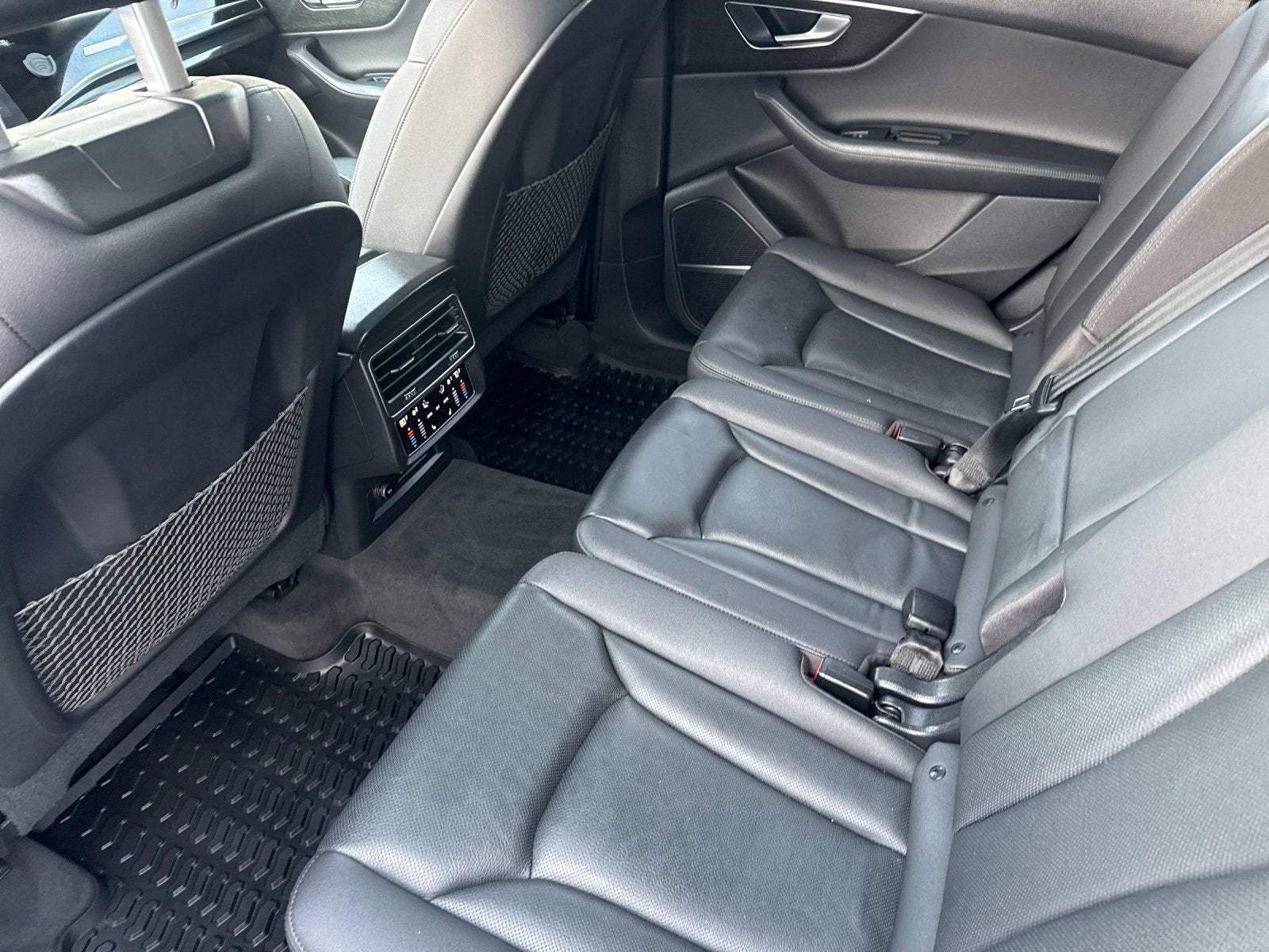 2021 Audi Q7 Prestige